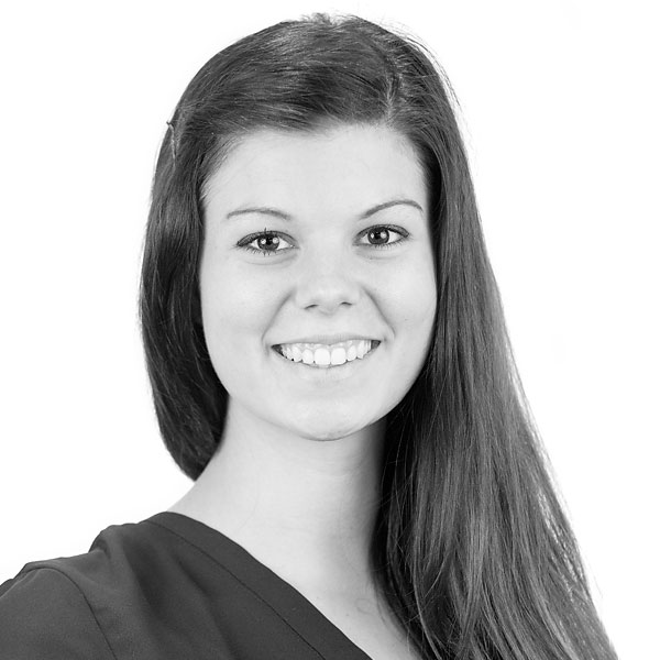 annika-web white background